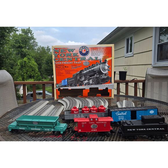 Lionel Other - Lionel New York Central Flyer Freight Train Partial Lot Untested
